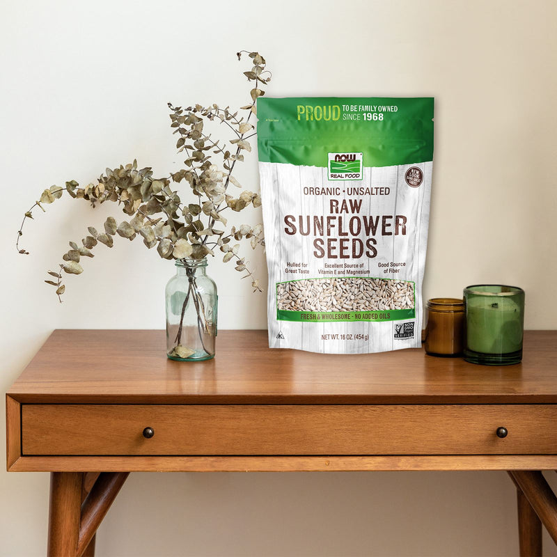 NOW Foods Sunflower Seeds Organic Raw & Unsalted 16 oz - DailyVita